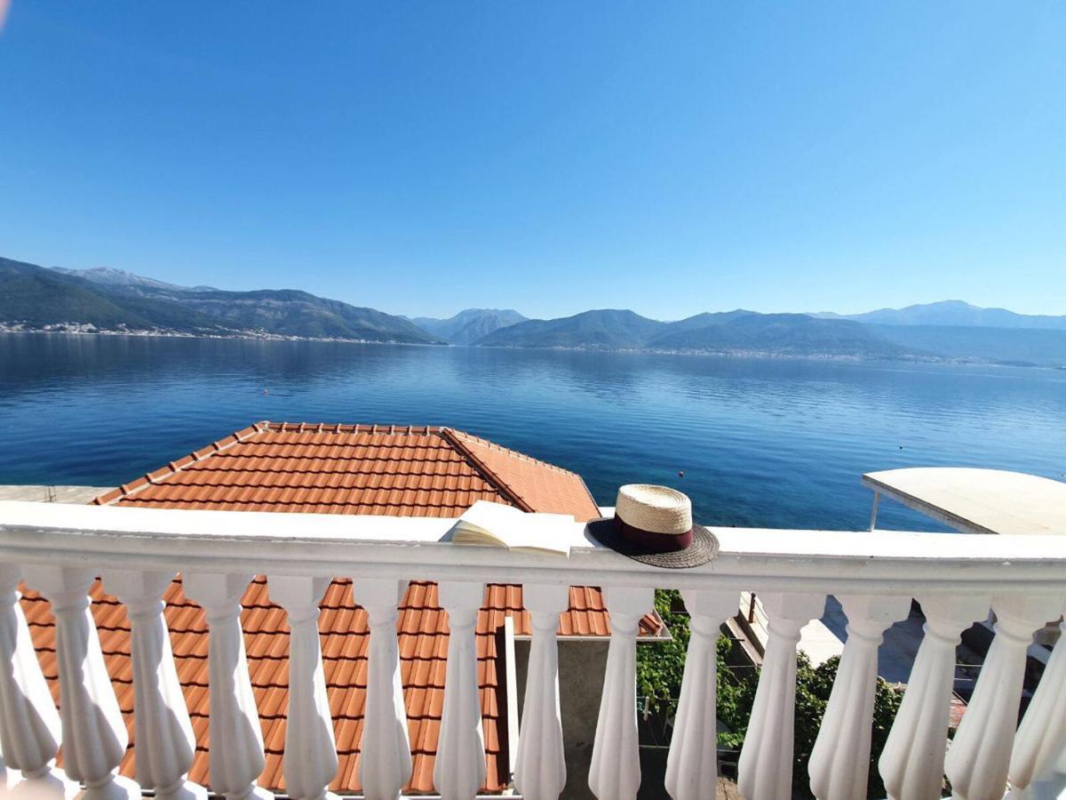 Appartamento La Casa Di Sonja Teodo Esterno foto