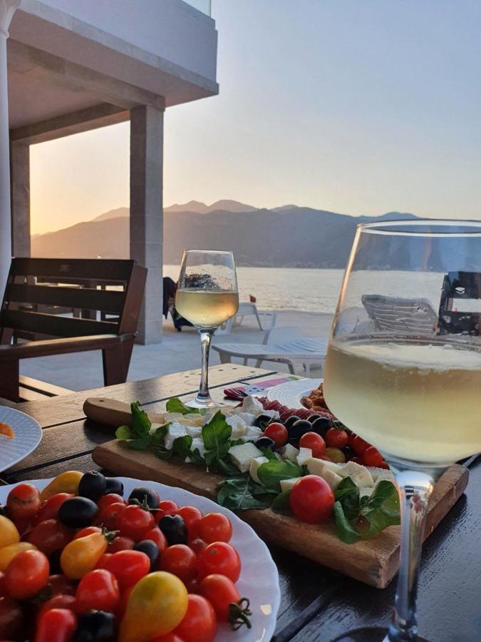 Appartamento La Casa Di Sonja Teodo Esterno foto